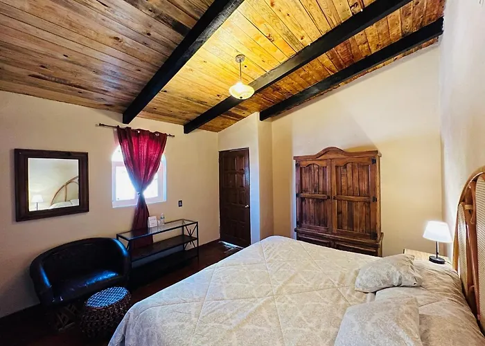 Hotel Parador Vernal
